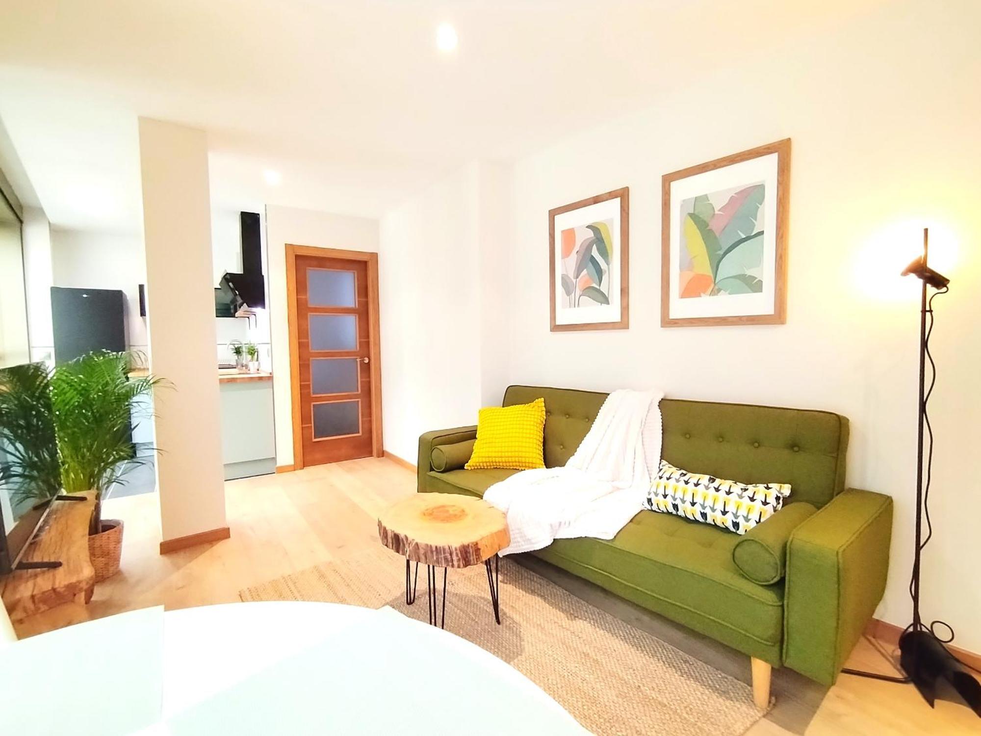 Apartamento Viveiro Centro Con Parking Exterior foto