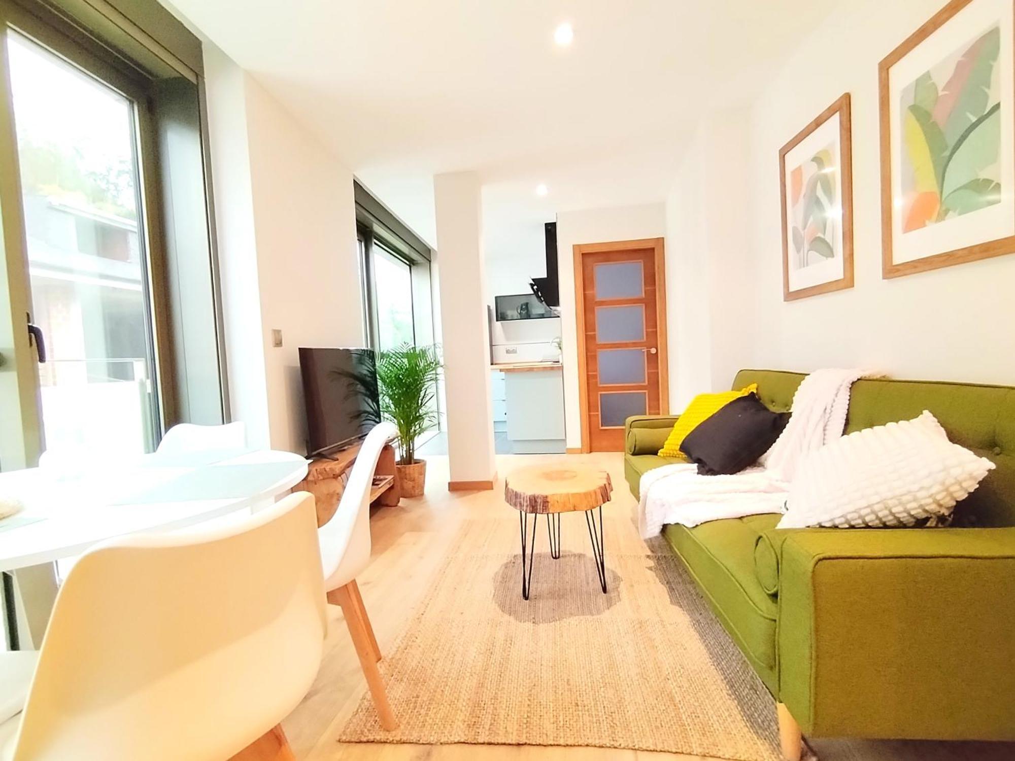 Apartamento Viveiro Centro Con Parking Exterior foto